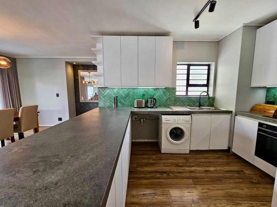 To Let 3 Bedroom Property for Rent in Fresnaye Western Cape